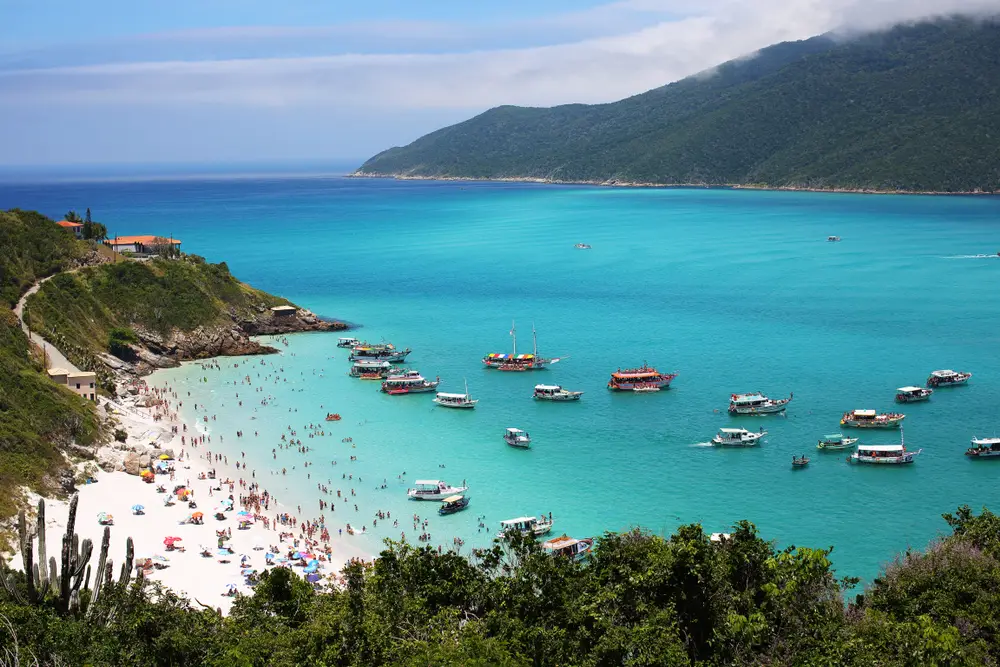 como chegar em arraial do cabo